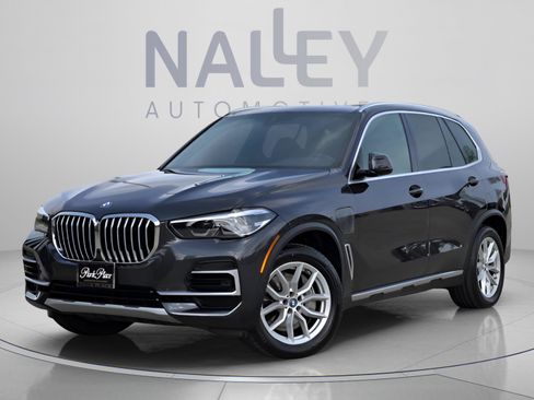Used 2023 BMW X5 xDrive45e AWD/4WD image 1