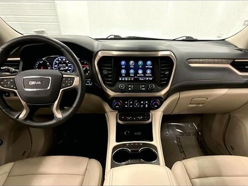 Used 2022 GMC Acadia Denali w/ Trailering Package image 14