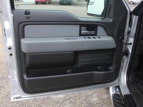 Used 2013 Ford F150 XLT w/ Luxury Equipment Group image 26