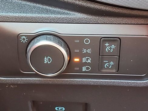 Used 2022 Ford Bronco Big Bend image 14