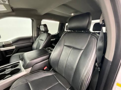 Used 2020 Ford F350 Lariat w/ Lariat Ultimate Package AWD/4WD image 6