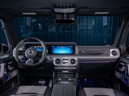 Certified 2025 Mercedes-Benz G 63 AMG 4MATIC image 13