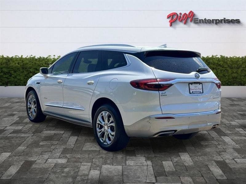 Used 2019 Buick Enclave Avenir w/ Avenir Technology Package FWD image 2