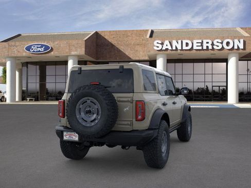 New 2025 Ford Bronco Badlands image 8