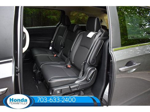 New 2026 Honda Odyssey Touring image 28