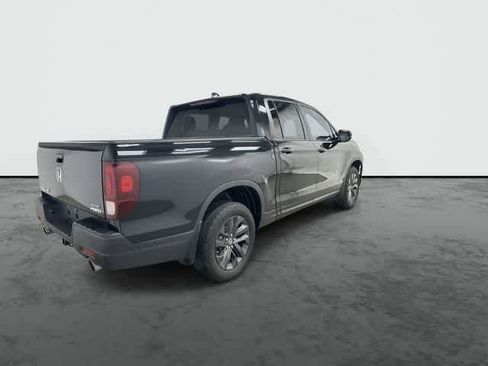 Used 2023 Honda Ridgeline Sport image 4