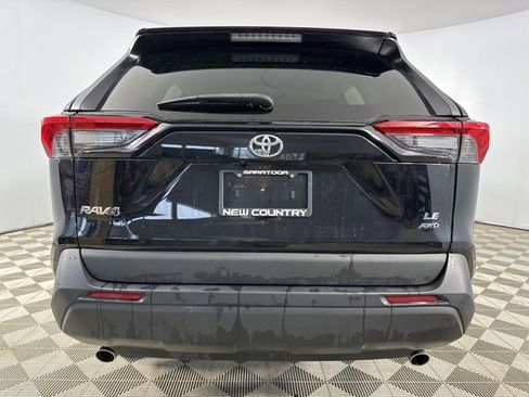 Used 2023 Toyota RAV4 LE image 6