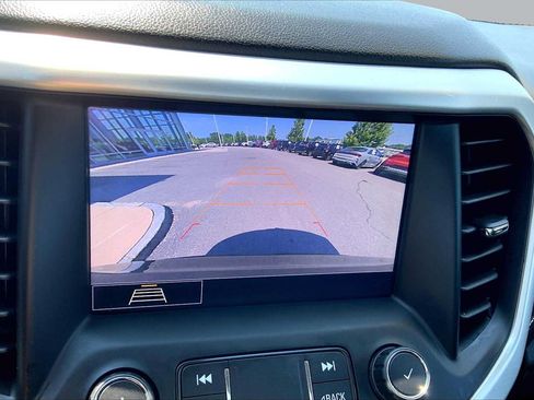 Used 2020 GMC Acadia SLT AWD/4WD image 28