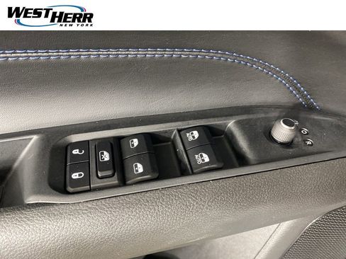 Used 2026 Jeep Compass Limited AWD/4WD image 14