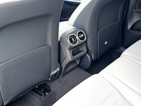 New 2026 Mercedes-Benz GLC 300 GLC 300 Coupe image 23