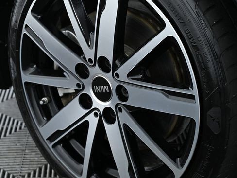 Certified 2024 MINI Cooper S FWD image 31