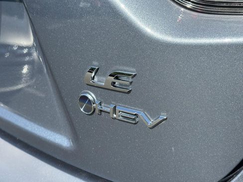 Certified 2025 Toyota Corolla LE image 10