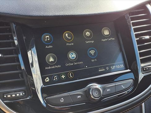 Used 2019 Chevrolet Trax LT w/ LT Convenience Package image 7