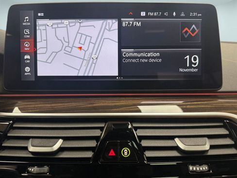 Certified 2023 BMW 540i xDrive w/ Premium Package image 18