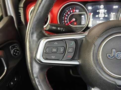 Used 2018 Jeep Wrangler Unlimited Rubicon AWD/4WD image 26