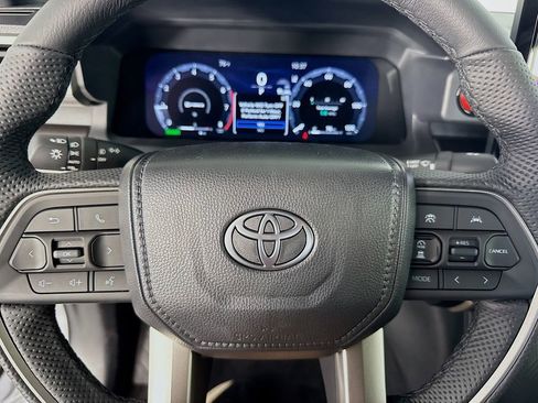 New 2026 Toyota Tacoma TRD Off-Road AWD/4WD image 15