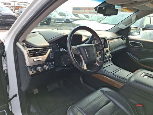 Used 2019 GMC Yukon Denali AWD/4WD image 13
