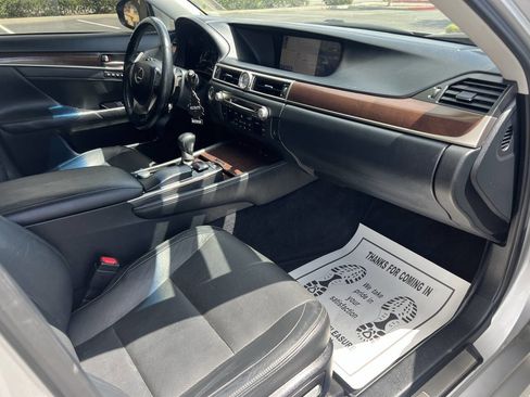 Used 2013 Lexus GS 350 AWD w/ Premium Pkg image 10