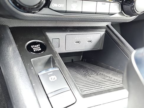 New 2026 Nissan Kicks SV w/ SV Premium Package image 14