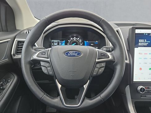 Used 2023 Ford Edge SEL w/ Convenience Package image 13
