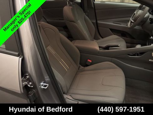 Certified 2026 Hyundai Elantra Sport FWD image 21