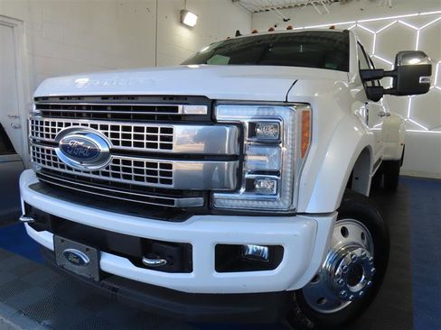 Used 2019 Ford F450 Platinum w/ Platinum Ultimate Package image 1