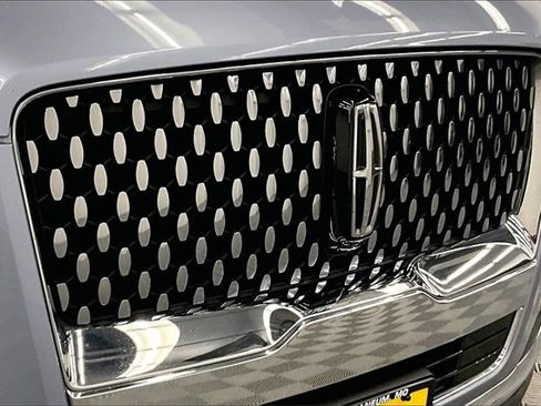 Used 2023 Lincoln Navigator Black Label image 30