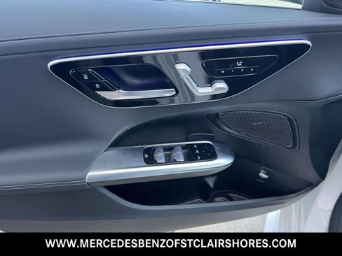 New 2026 Mercedes-Benz C 300 4MATIC Sedan image 13