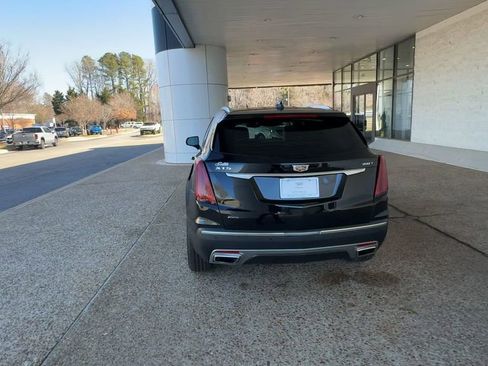 Certified 2024 Cadillac XT5 Premium Luxury w/ LPO, Floor Liner Package image 7