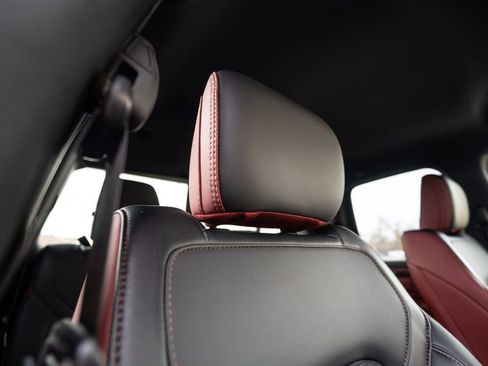 Used 2020 RAM 1500 Rebel image 14