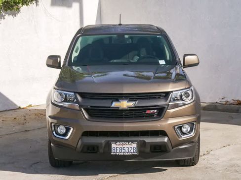 Used 2016 Chevrolet Colorado Z71 image 2