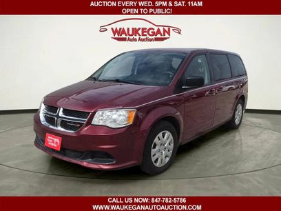Used 2018 Dodge Grand Caravan SE w/ UConnect Hands-Free Group