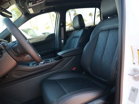 New 2026 Jeep Cherokee Overland AWD/4WD image 14