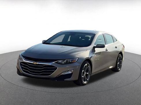 Used 2024 Chevrolet Malibu LT image 7