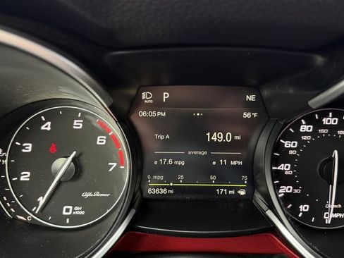 Used 2019 Alfa Romeo Stelvio AWD image 47