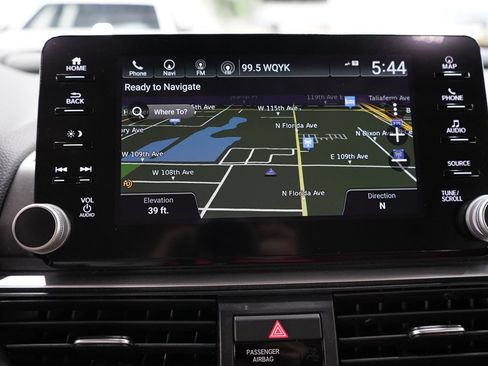 Used 2021 Honda Accord Touring image 31