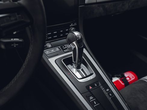 Used 2018 Porsche 911 GT3 RWD image 35