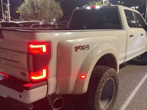 Used 2022 Ford F350 Platinum image 6