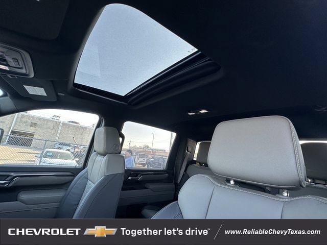 Used 2026 Chevrolet Silverado 2500 ZR2 AWD/4WD image 29