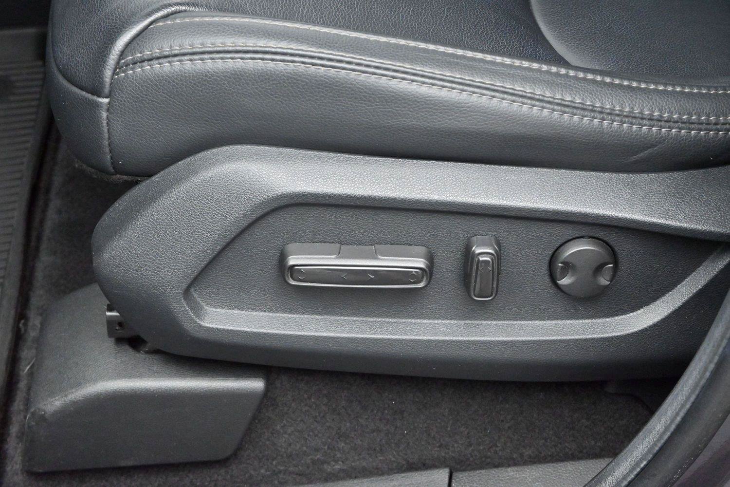 Used 2024 Honda Pilot Touring image 15