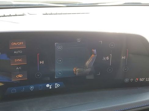 Used 2024 Cadillac XT4 Sport AWD/4WD image 14
