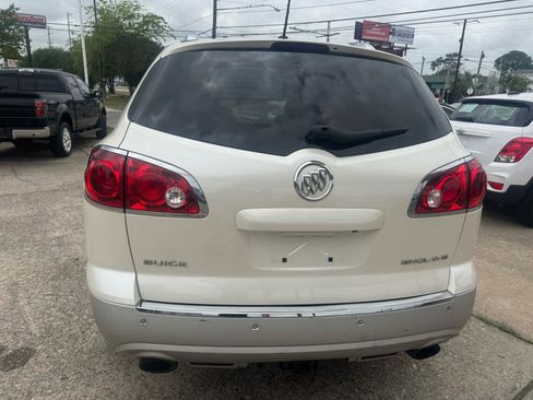 Used 2012 Buick Enclave Premium w/ Trailering Provision Package FWD image 3