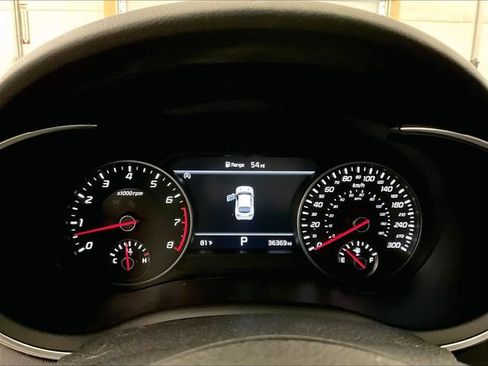Used 2022 Kia Stinger GT2 AWD/4WD image 19