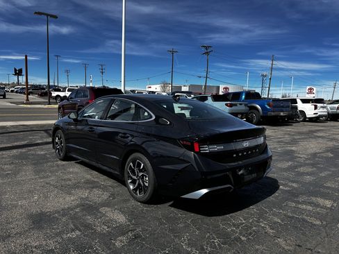 Used 2025 Hyundai Sonata SEL image 3