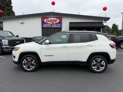 Used 2020 Jeep Compass Limited image 3