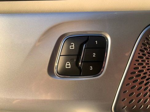 New 2026 Lincoln Nautilus Black Label w/ Jet Appearance Package image 15