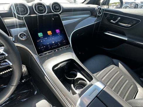 Certified 2026 Mercedes-Benz GLC 300 image 31
