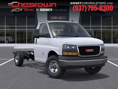 New 2025 GMC Savana 3500 w/ Power Convenience Package RWD image 7