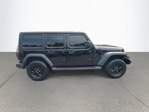 Used 2022 Jeep Wrangler Unlimited Sport AWD/4WD image 3