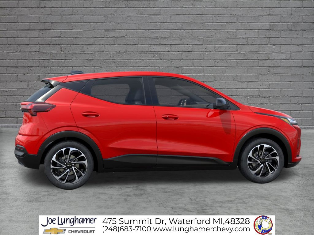 New 2027 Chevrolet Bolt LT w/ Super Cruise Package FWD image 5